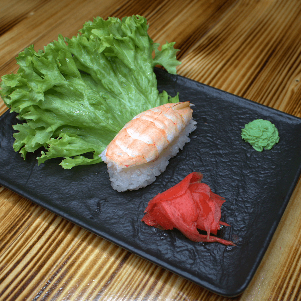 Суши с креветкой